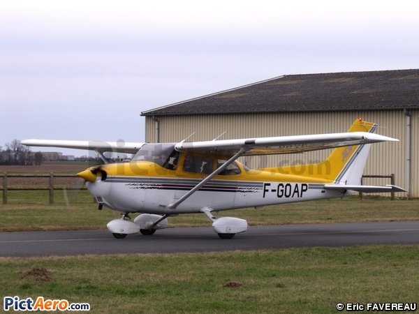 Cessna 172R Skyhawk (Aéroclub d'Aéroports de Paris)