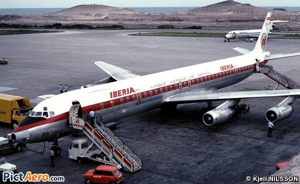 Douglas DC-8-63CF (Iberia)