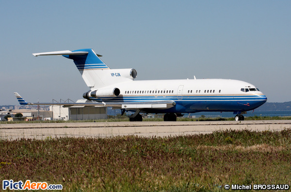Boeing 727-76(RE) Super 27 (Starling Aviation)