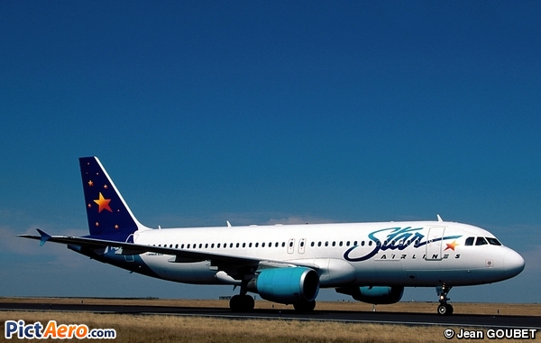 Airbus A320-214 (Star Airlines)