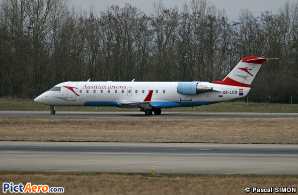 Bombardier CRJ-200ER (Austrian arrows)