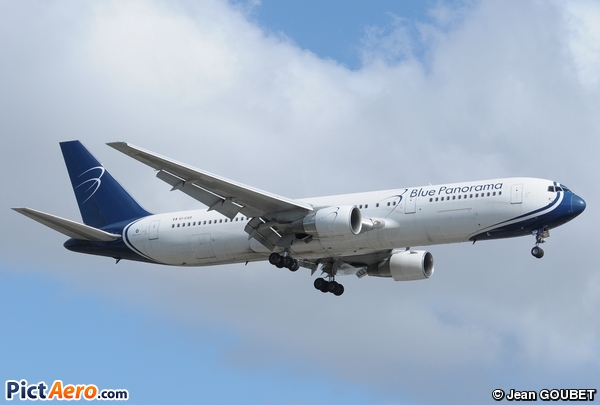 Boeing 767-3G5/ER (Blue Panorama Airlines)