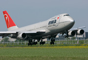 Boeing 747-251B