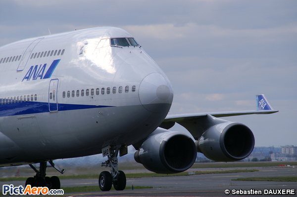 Boeing 747-481D (All Nippon Airways)