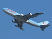 Boeing 747-422