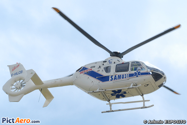 Eurocopter EC-135T2 (SAMU 31 (Hélicap))