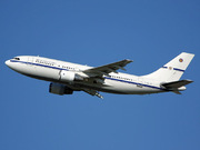 Airbus A310-222 (CA-01)