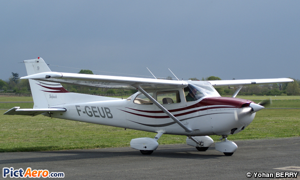 Cessna 172P Skyhawk (Aéroclub de Libourne)