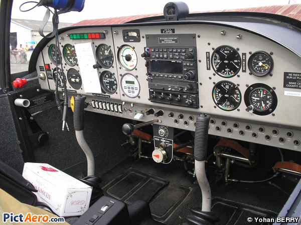 Cap Aviation 10C (Aéroclub de Bordeaux)
