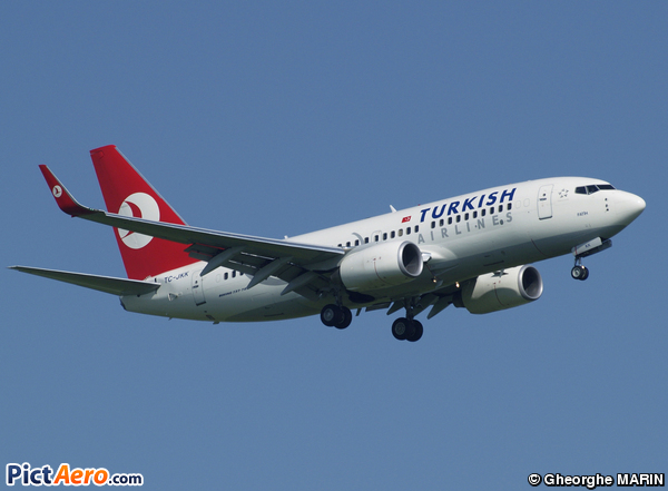 Boeing 737-752(WL)  (Turkish Airlines)