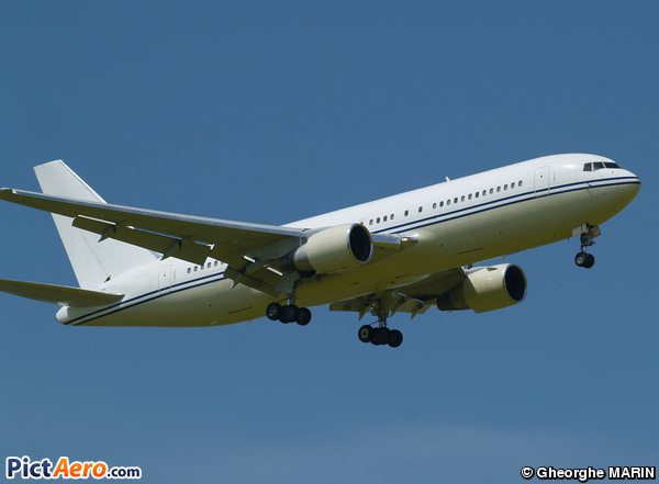 Boeing 767-222 (Vision Airlines)
