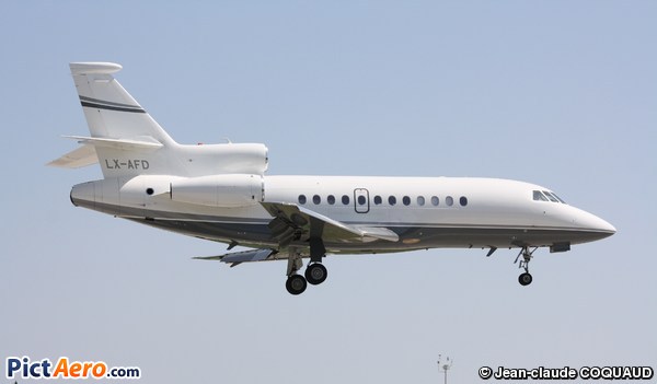 Dassault Falcon 900DX (Global Jet Luxembourg)