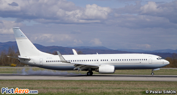 Boeing 737-8DV/BBJ2 (Lowa)