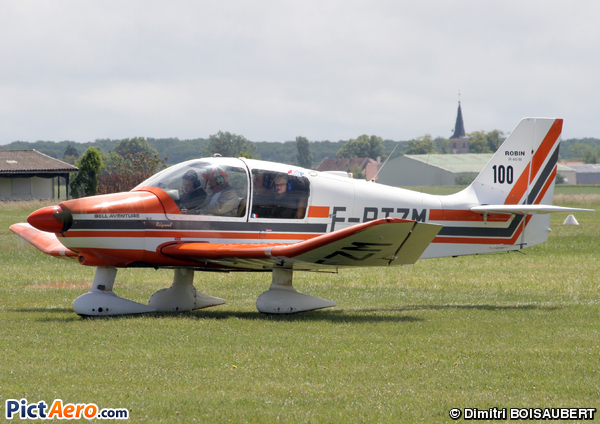Robin DR 400-180 (Aéroclub du Val d'Is)