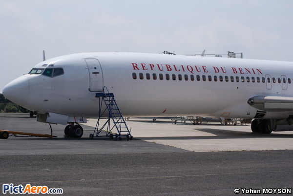 Boeing 727-256/Adv (Benin - Government)