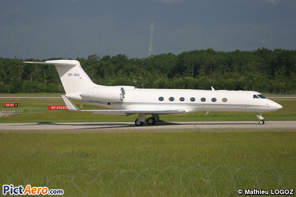 Gulfstream Aerospace G-550 (G-V-SP) (Seaflight Aviation)
