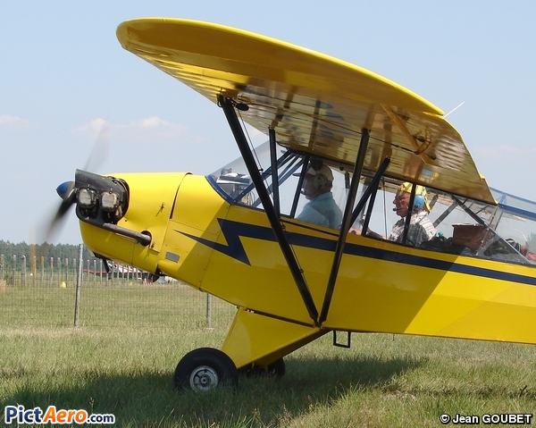 Piper Cub J3 (Aéroclub de Bergerac)