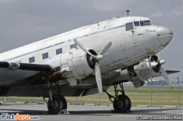 Douglas C-47A Skytrain (DC 3C-S1C3G) (Ailes Anciennes Toulouse)
