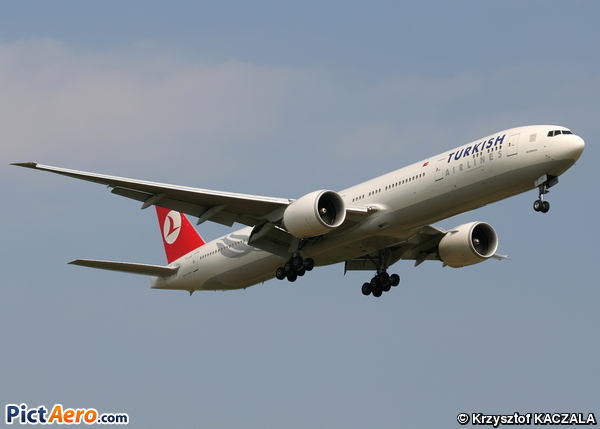 Boeing 777-35R/ER (Turkish Airlines)