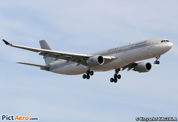 Airbus A330-303X (Qatar Airways)
