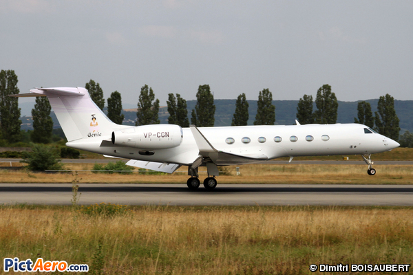 Gulfstream Aerospace G-550 (G-V-SP) (TAG Aviation UK)