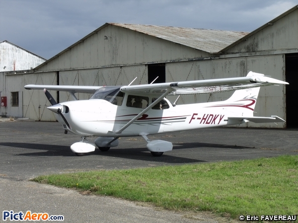 Cessna 172SP Skyhawk (Aéroclub de Paris-Aéro)