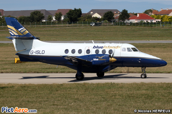 British Aerospace BAe-3212 Jetstream Super 31 (Blue Islands)