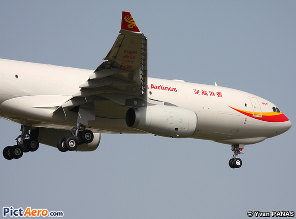 Airbus A330-243F (Hong Kong Airlines Cargo)