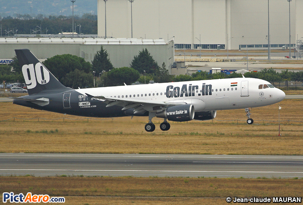 Airbus A320-212 (Go Air)