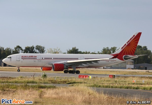 Airbus A330-223 (Air India)