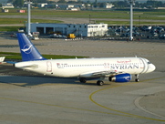 Airbus A320-232 (YK-AKA)