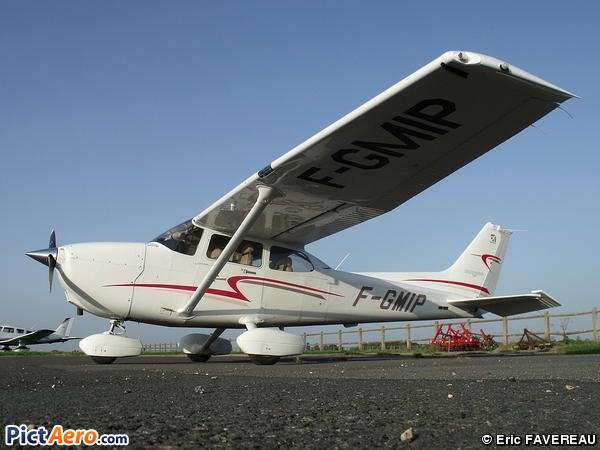Cessna 172SP Skyhawk (Aéroclub de Marne la Vallée)