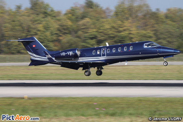 Bombardier Learjet 45 (Execujet Charter AG)
