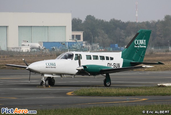 Cessna 402C Businessliner (COWI Aerial Surveys)