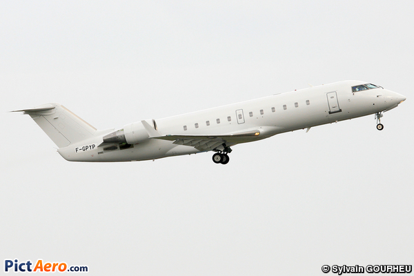 Bombardier CRJ-100ER (Air Service Gabon)