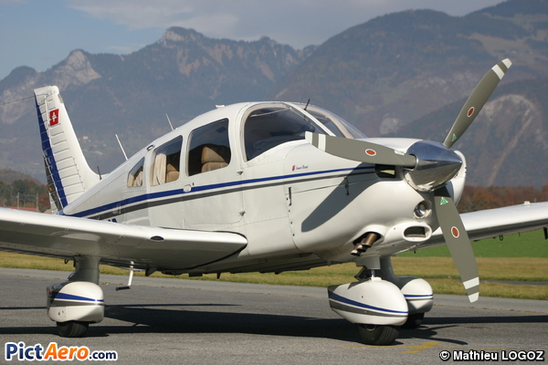 Piper PA-28-236 Dakota (Groupe de vol à moteur du Chablais)