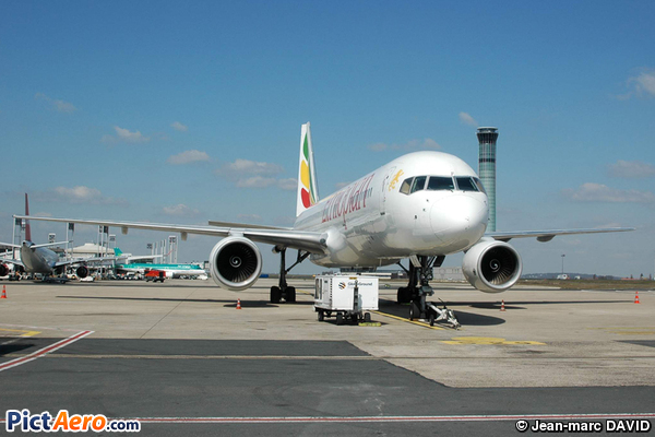 Boeing 757-260/ER (Ethiopian Airlines)