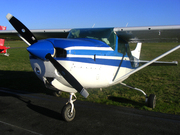 Cessna 182R Skylane II (F-GHEO)