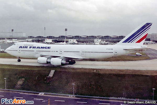 Boeing 747-228BM (Air France)