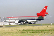 McDonnell Douglas DC-10-30 (N221NW)