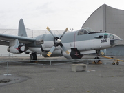 Lockheed P-2 V7 Neptune (335)