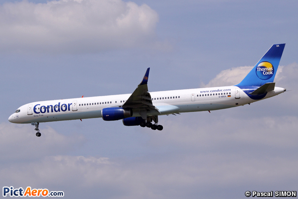 Boeing 757-330 (Condor)