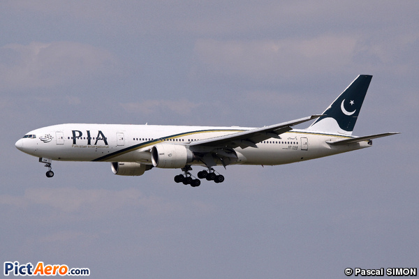 Boeing 777-240/ER (Pakistan International Airlines (PIA))