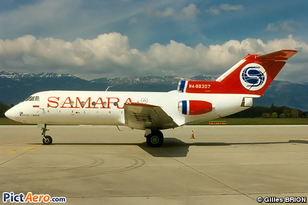 Yakovlev Yak-40 (Samara Airlines)