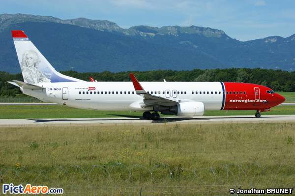 Boeing 737-8FZ/WL (Norwegian Air Shuttle)