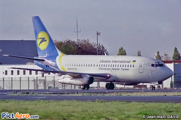 B737-247 (Ukraine International Airlines)