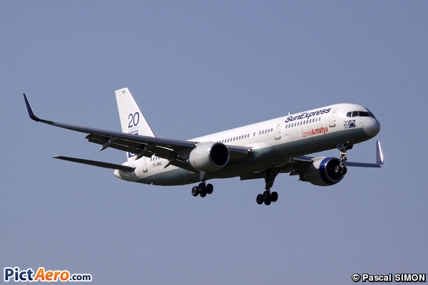 Boeing 757-2Q8/WL (SunExpress)