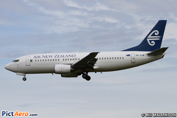 Boeing 737-33R (Air New Zealand)