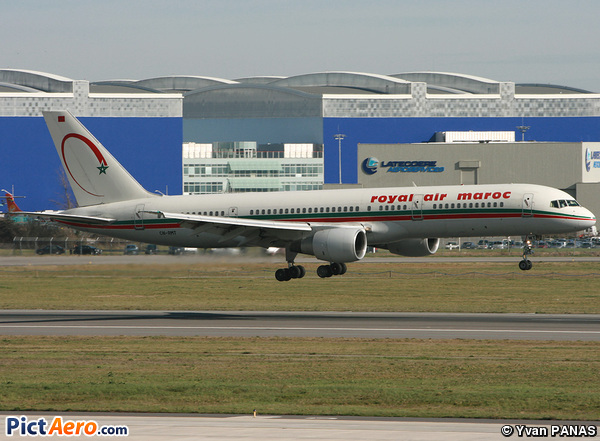 Boeing 757-2B6 (Royal Air Maroc (RAM))