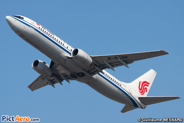 Boeing 737-86N (Air China)